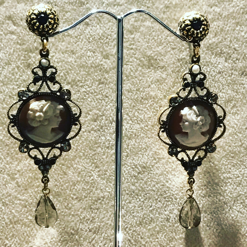 Pendant Earrings with Cameo