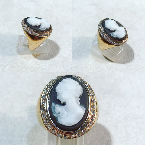 Ring with Cameo " Old Portrait "