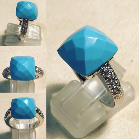 Ring with Diamonds and Turquoise on Top